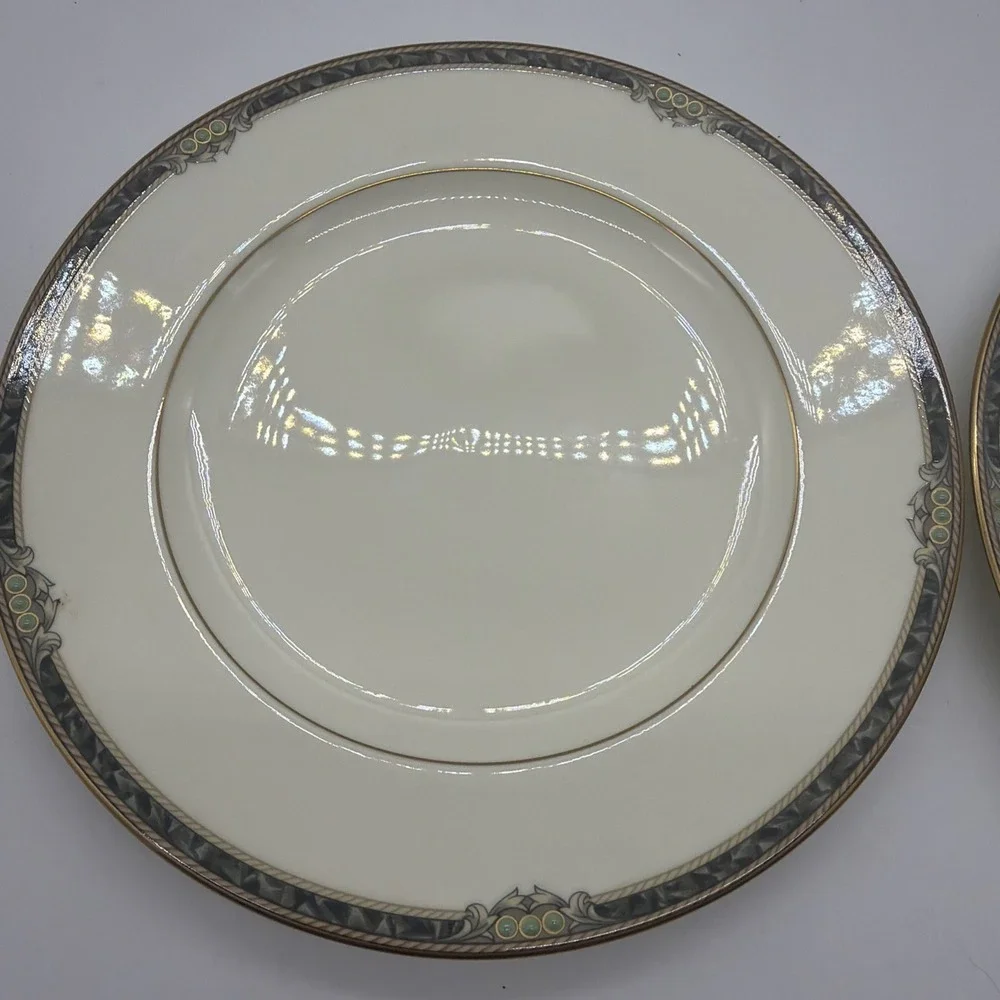 NORITAKE COVINA SALAD PLATE‎ -8 3/8